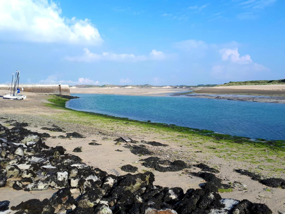 L' Anpeg, Gite Dans Le Cotentin Jusqu'A 8 Personnes Besneville Luaran gambar